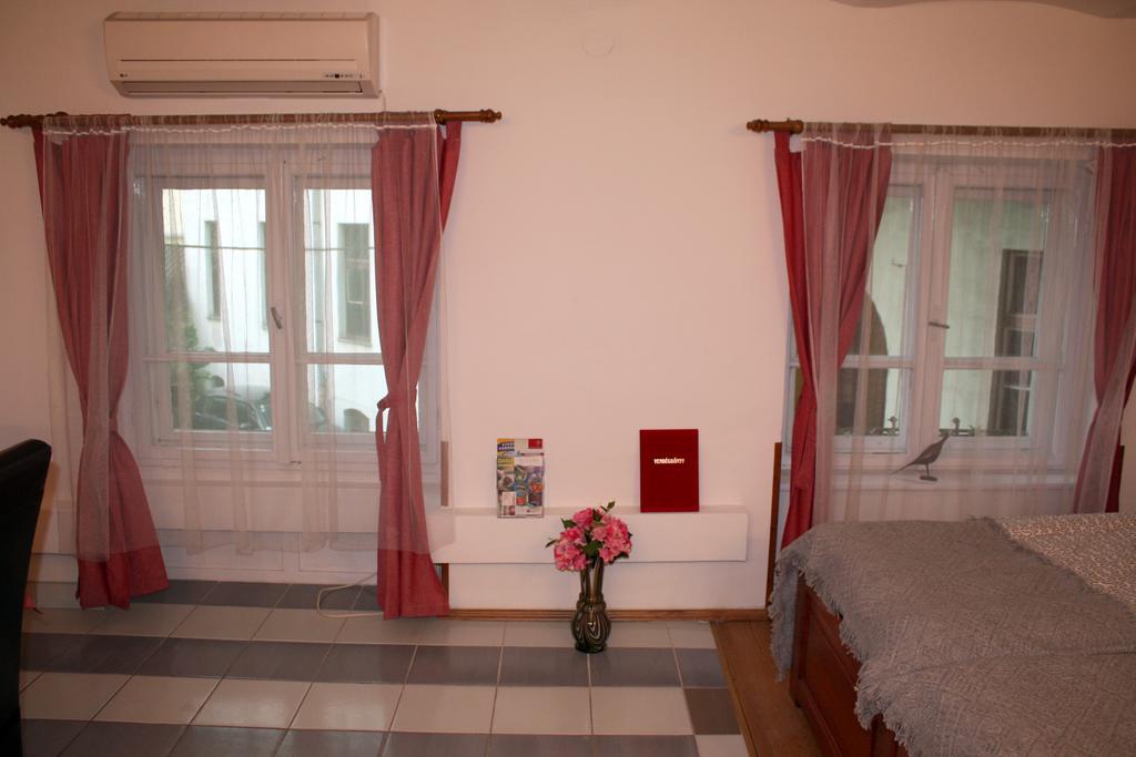 Belváros Anna-kuti Apartman Apartman Szeged Kültér fotó